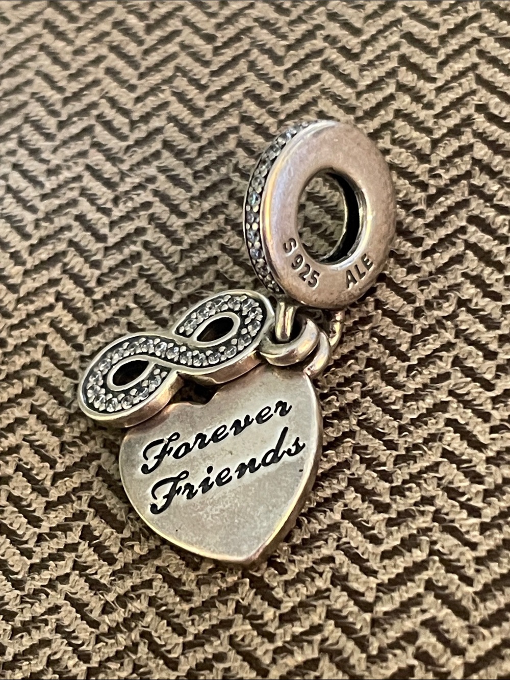 Pandora Friends Forever Silver Charm